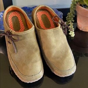 Born Green Loafer Mules Slip-on size 7 Shoes